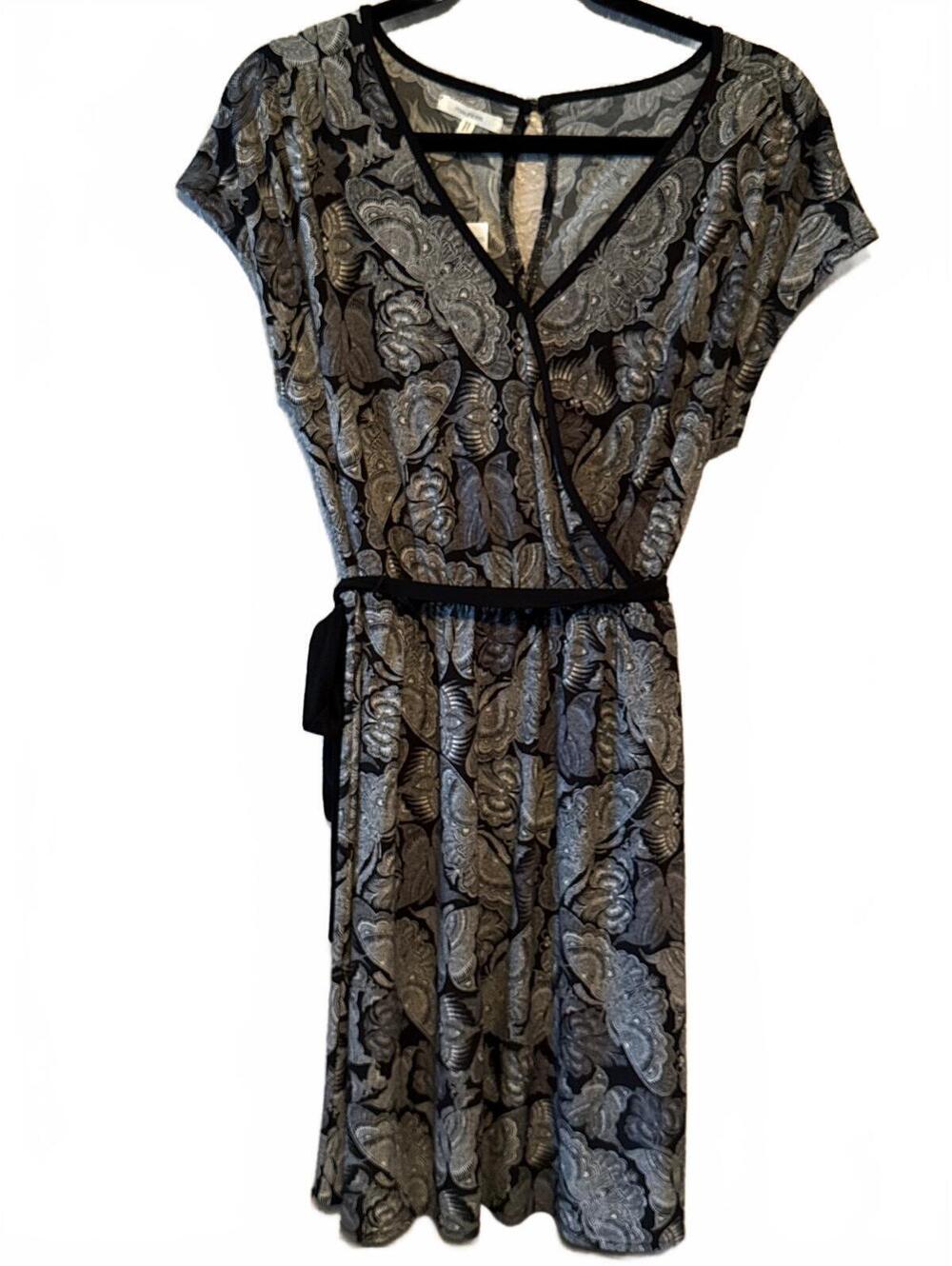 Maurices Black and White Paisley Print Wrap Dress Size M, NWT